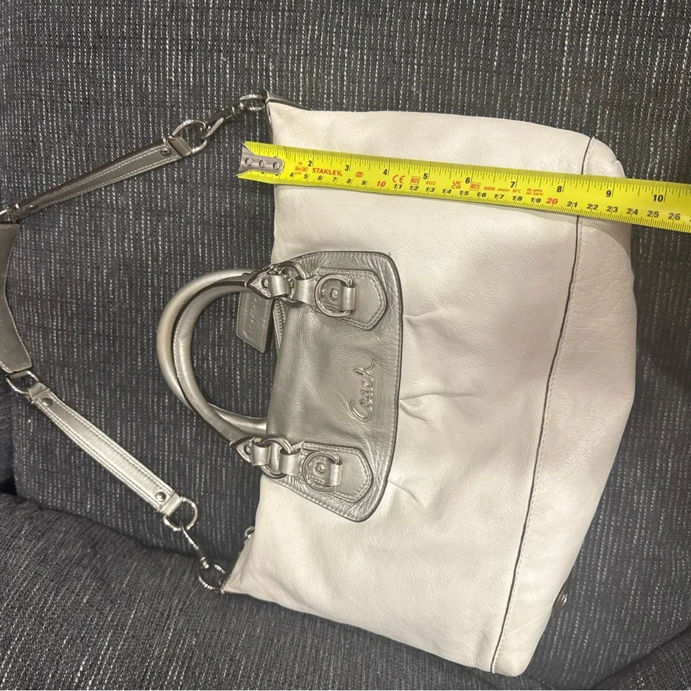 Coach Metallic Silver and Cream Satchel - excellent condition - Picture 10 of 16